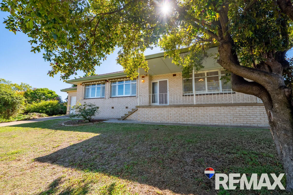 14 Lillian Street, Junee NSW 2663