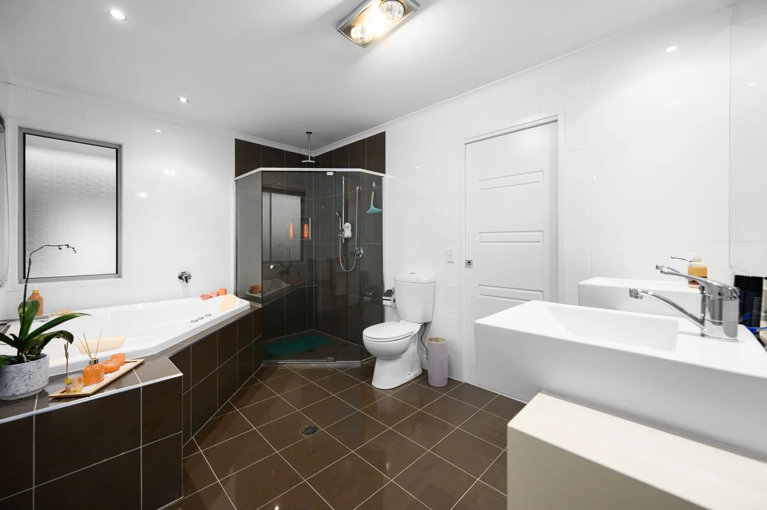 Additional image 11 of 55 Coomera Court, Helensvale QLD 4212