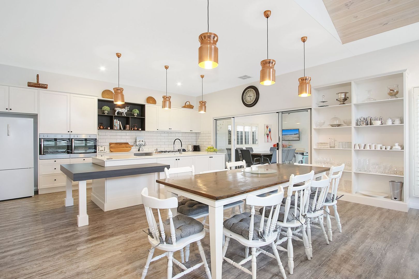 8 Silverwoods Boulevard, Yarrawonga VIC 3730 Domain