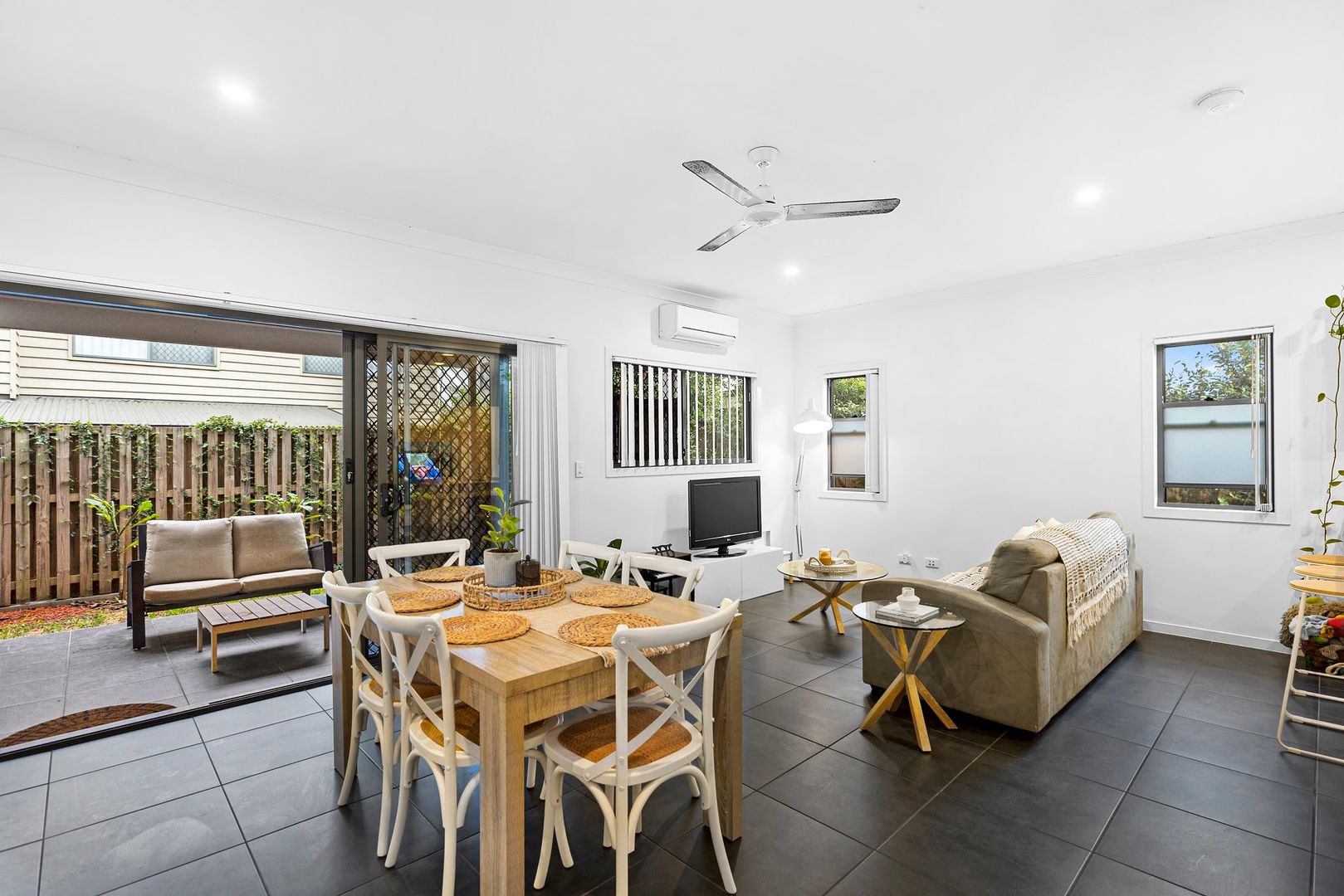 34/36 Bunya Road, Everton Hills QLD 4053, Image 2