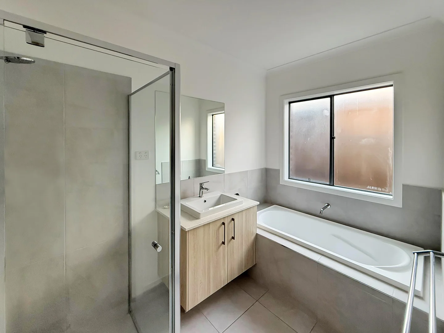 Additional image 13 of 28 Conifer Street, Armstrong Creek VIC 3217