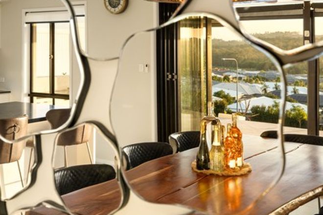 52 Alfred Rose Crescent Collingwood Park 4301 - Image 4