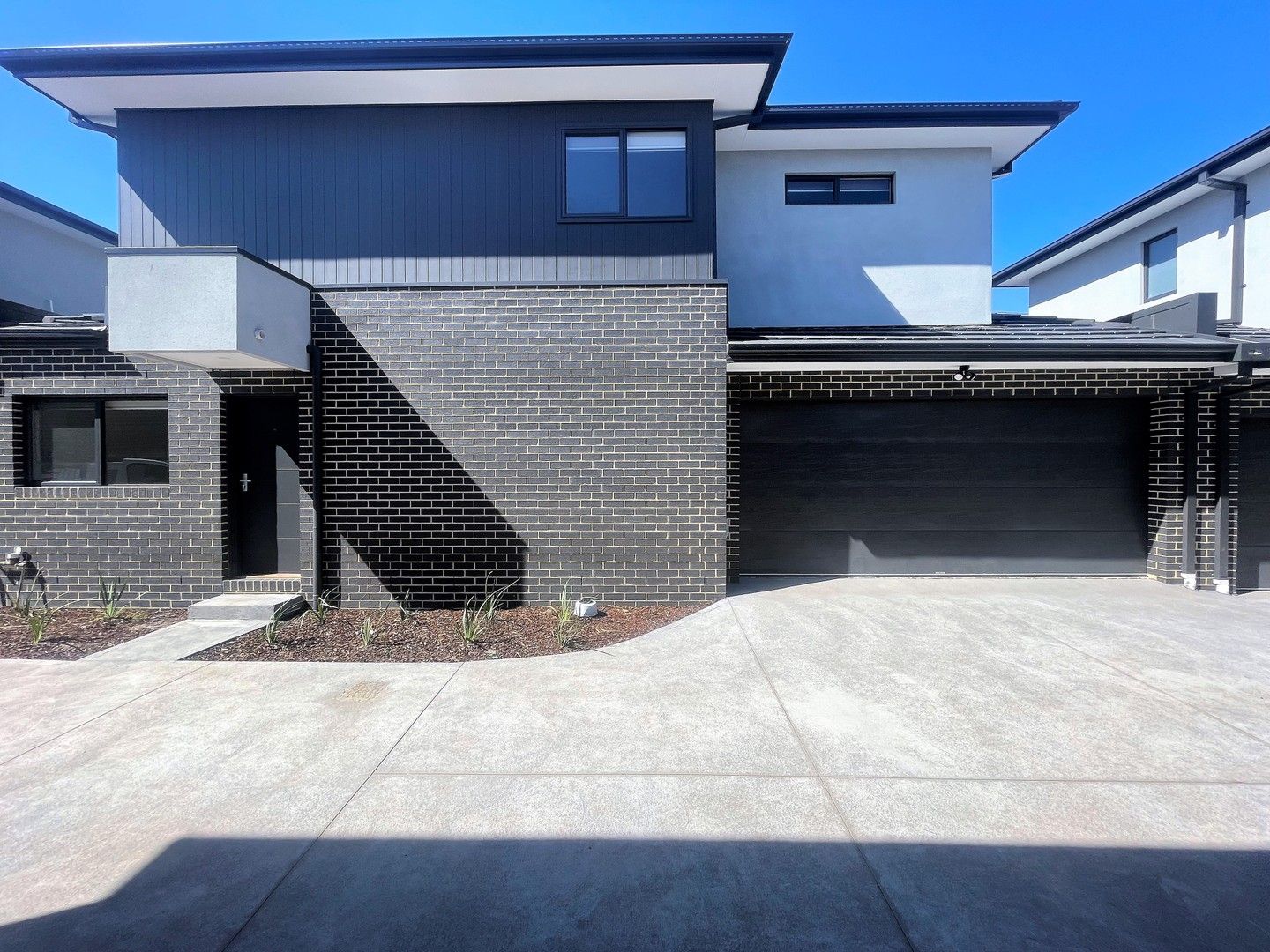 3 bedrooms Townhouse in 9/15 Hillcrest Drive WESTMEADOWS VIC, 3049