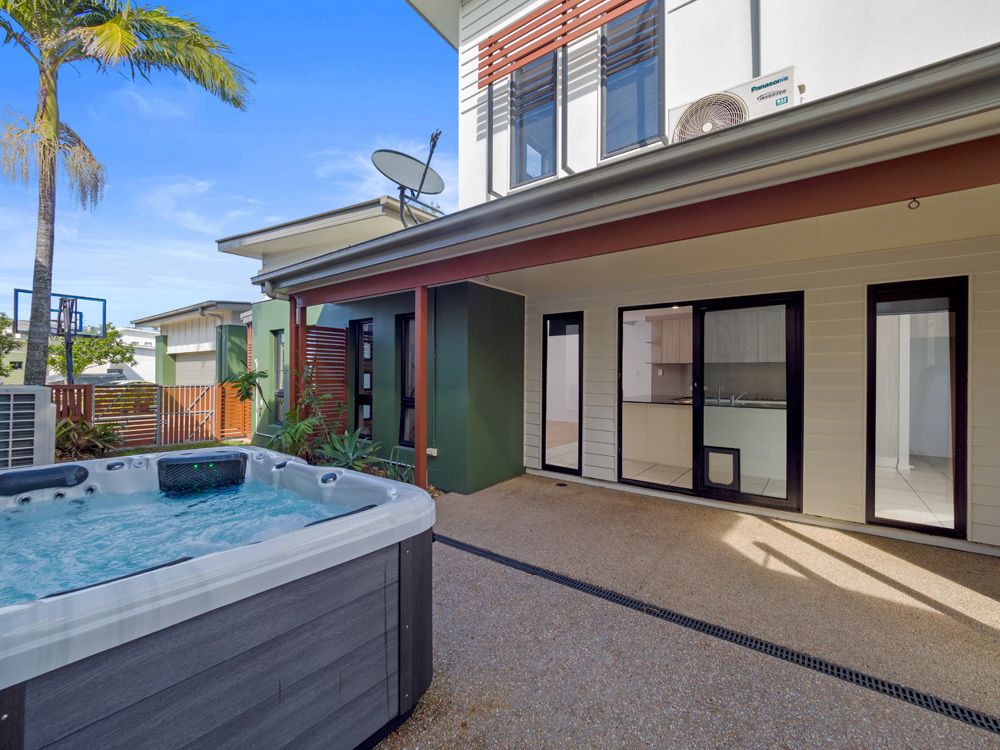 Unit 1/5 Deborah Cl, Mudjimba QLD 4564, Image 2