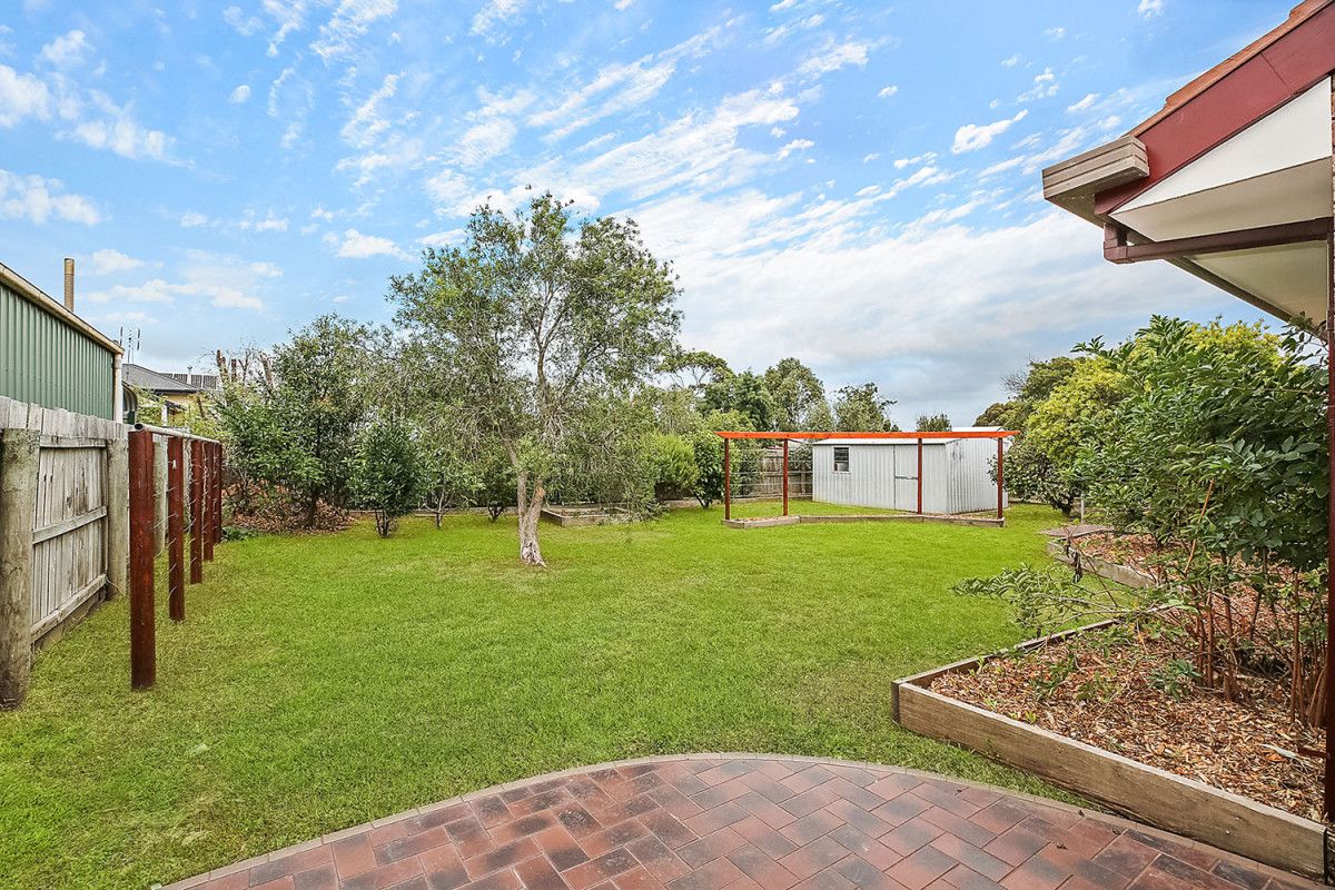 2/162 Wilson Street, Colac VIC 3250, Image 1