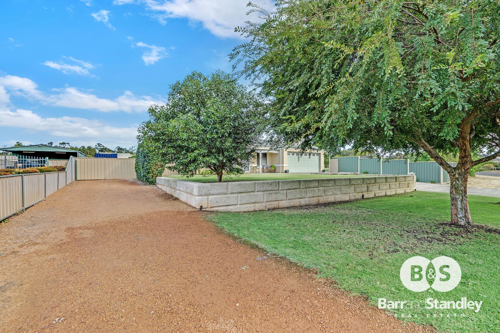 2 Leschenaultia Circle, Donnybrook WA 6239, Image 2