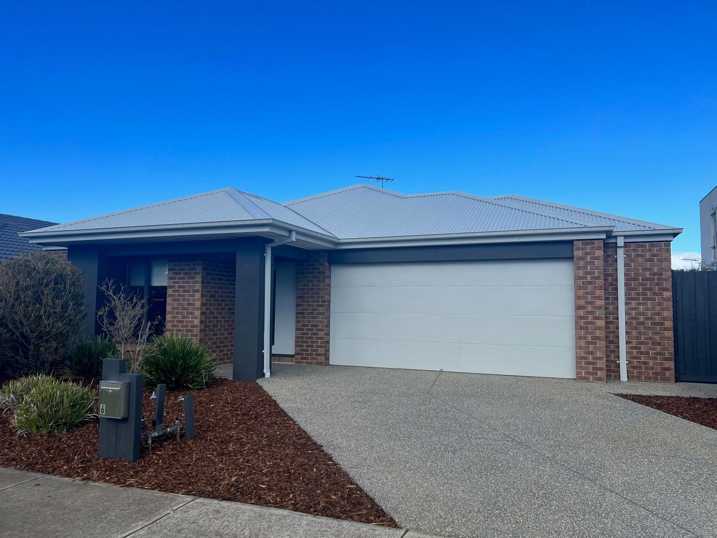 4 bedrooms House in 6 Splitters Avenue TORQUAY VIC, 3228