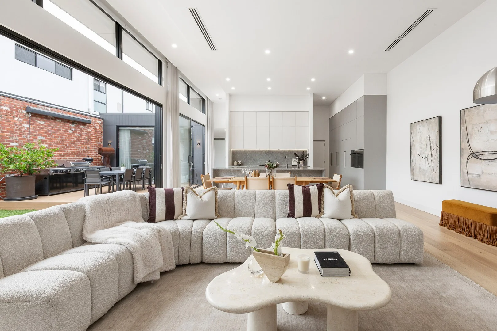 320 Gillies Street, Thornbury VIC 3071