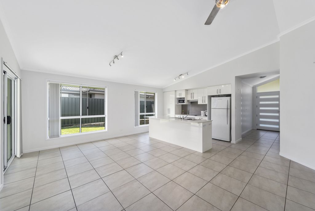 100 Matthews Parade, Corindi Beach NSW 2456, Image 1