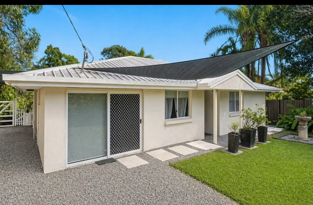 Additional image 2 of 16 Calm Waters Crescent, Macleay Island QLD 4184