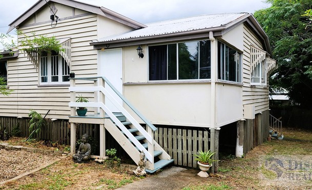 4 Neil Street, Mount Morgan QLD 4714