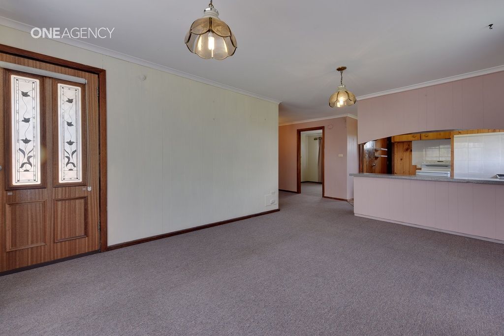 2/33 Old Surrey Road, Havenview TAS 7320, Image 1