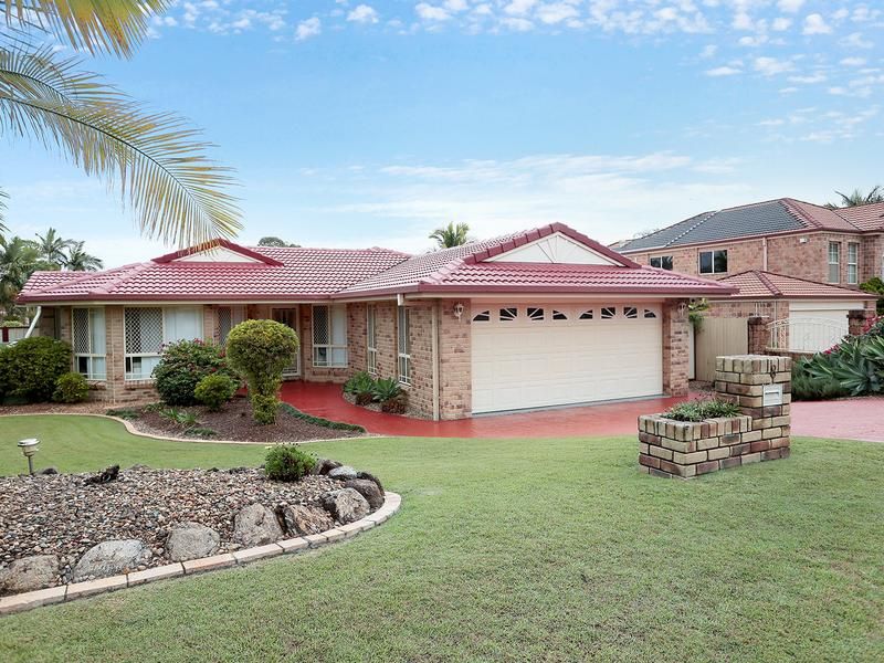 4 bedrooms House in 8 Cockatoo Close CALAMVALE QLD, 4116