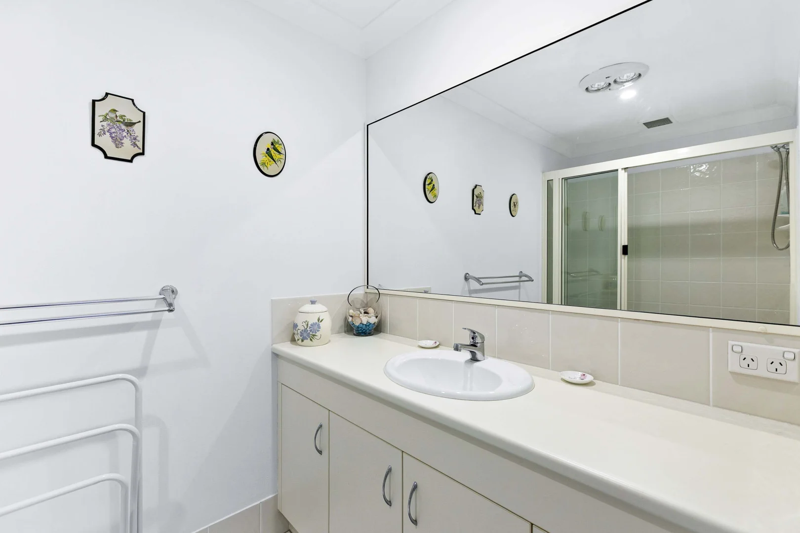 Additional image 9 of 1/320 Esplanade, Scarness QLD 4655