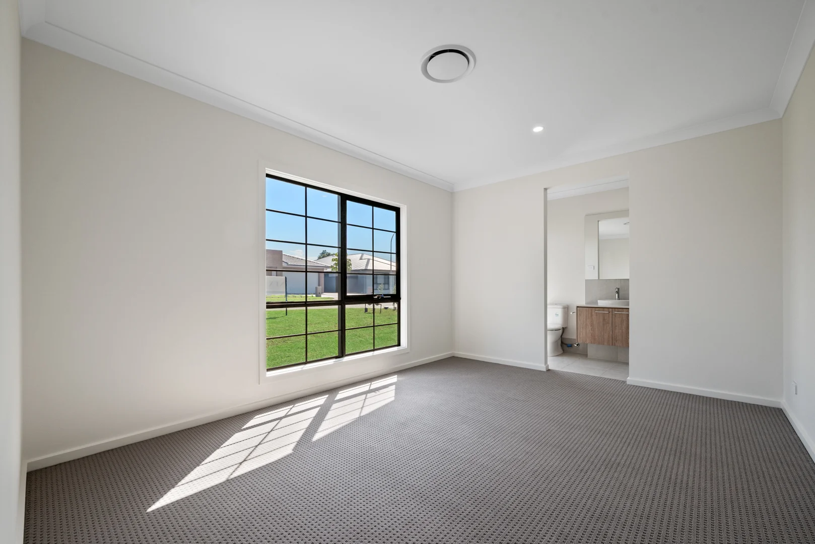 Additional image 6 of 11 Rosedale Street, Tahmoor NSW 2573