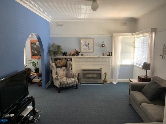 4 bedrooms House in 213 Tyler st PRESTON VIC, 3072