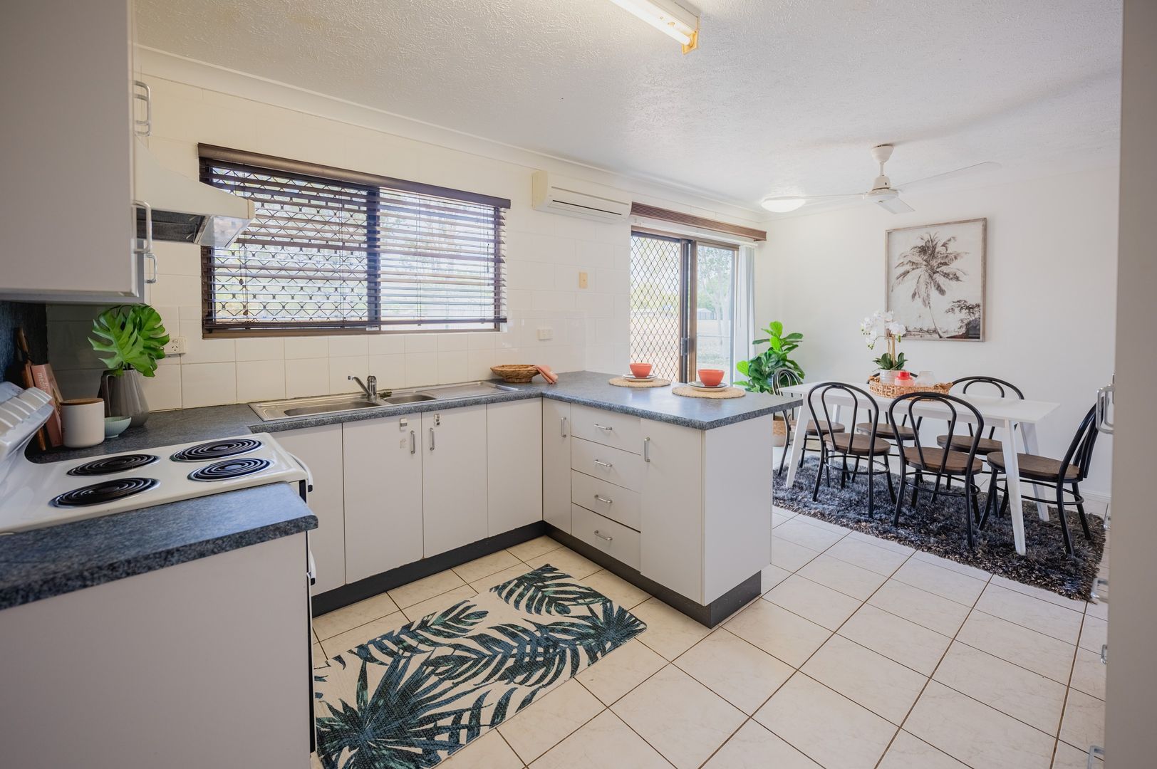 23 Gower Street, Kelso QLD 4815, Image 2