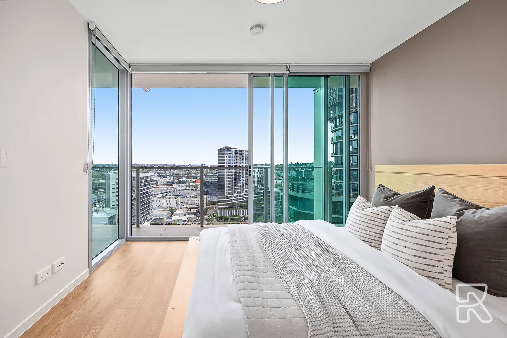 Additional image 11 of 1802/30 Festival Place, Newstead QLD 4006