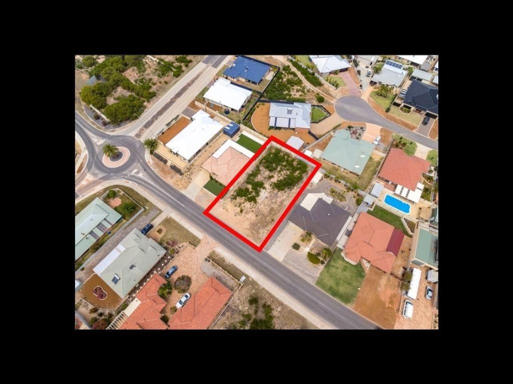 133 Glenfield Beach Drive, Drummond Cove WA 6532, Image 0