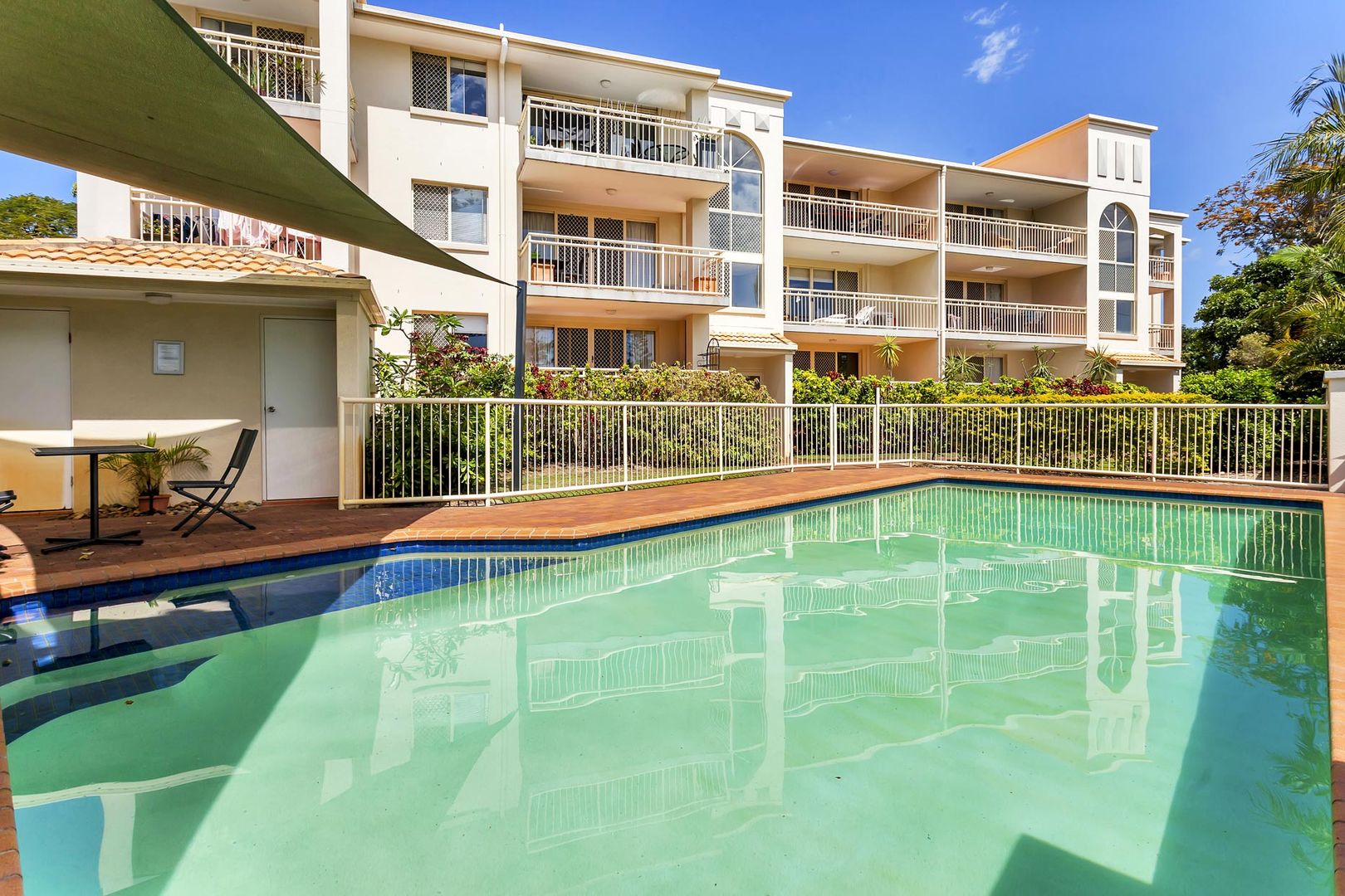 12 74 78 Thomas Drive Chevron Island Qld 4217 Domain