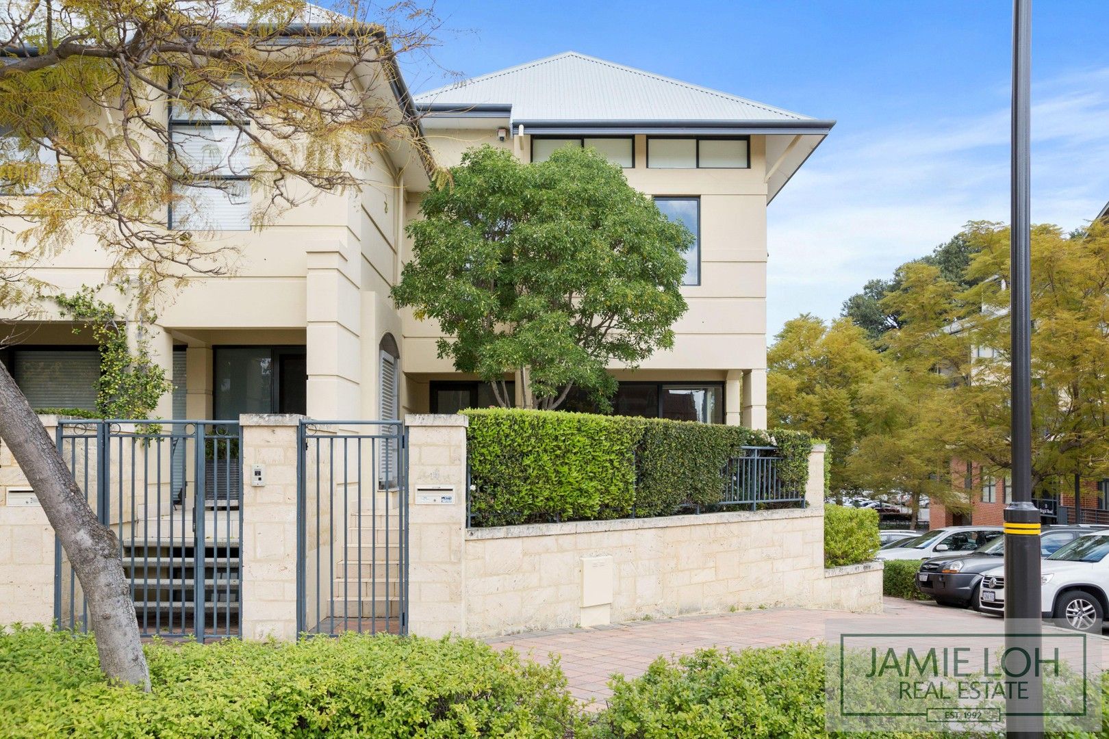 3 bedrooms Townhouse in 14 Brigid Road SUBIACO WA, 6008