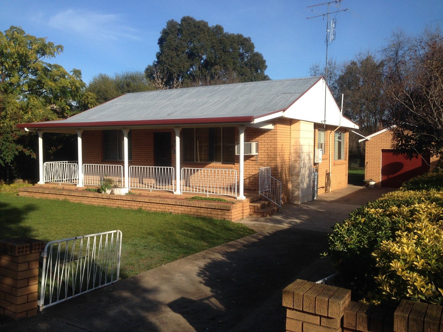 31 Warraderry Street, Grenfell NSW 2810, Image 0