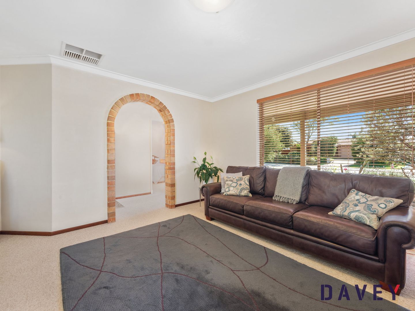 1B Oakapple Drive, Duncraig WA 6023, Image 2