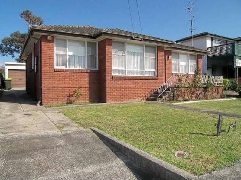 330 Shellharbour Road, Barrack Heights NSW 2528