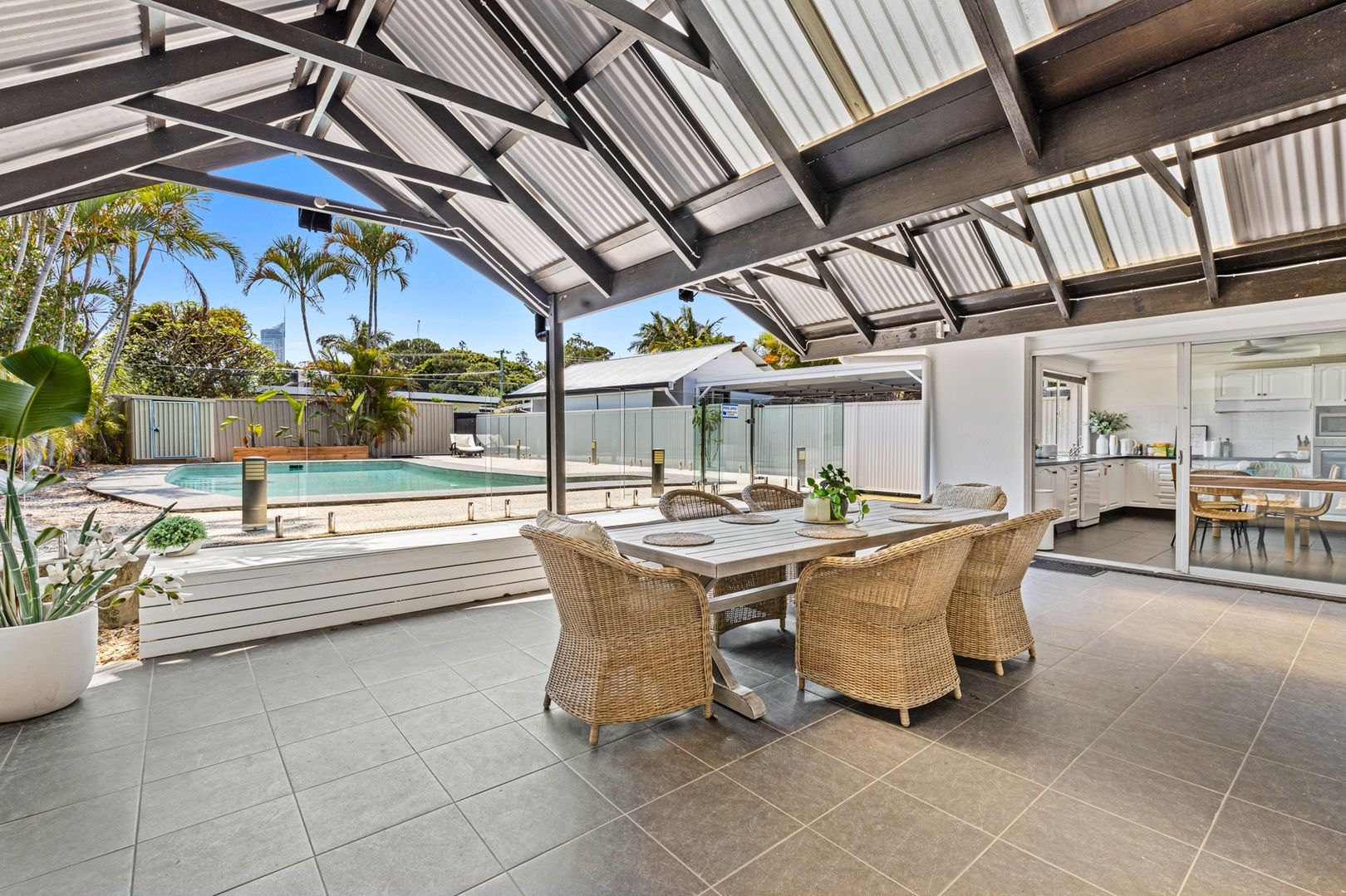 24 Boongala Road, Broadbeach Waters QLD 4218, Image 1