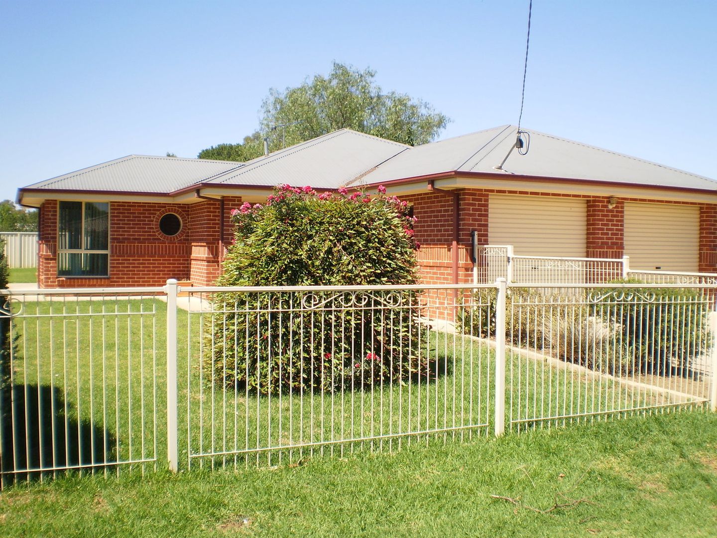 32 Lake Street, Lake Albert Property History & Address Research Domain
