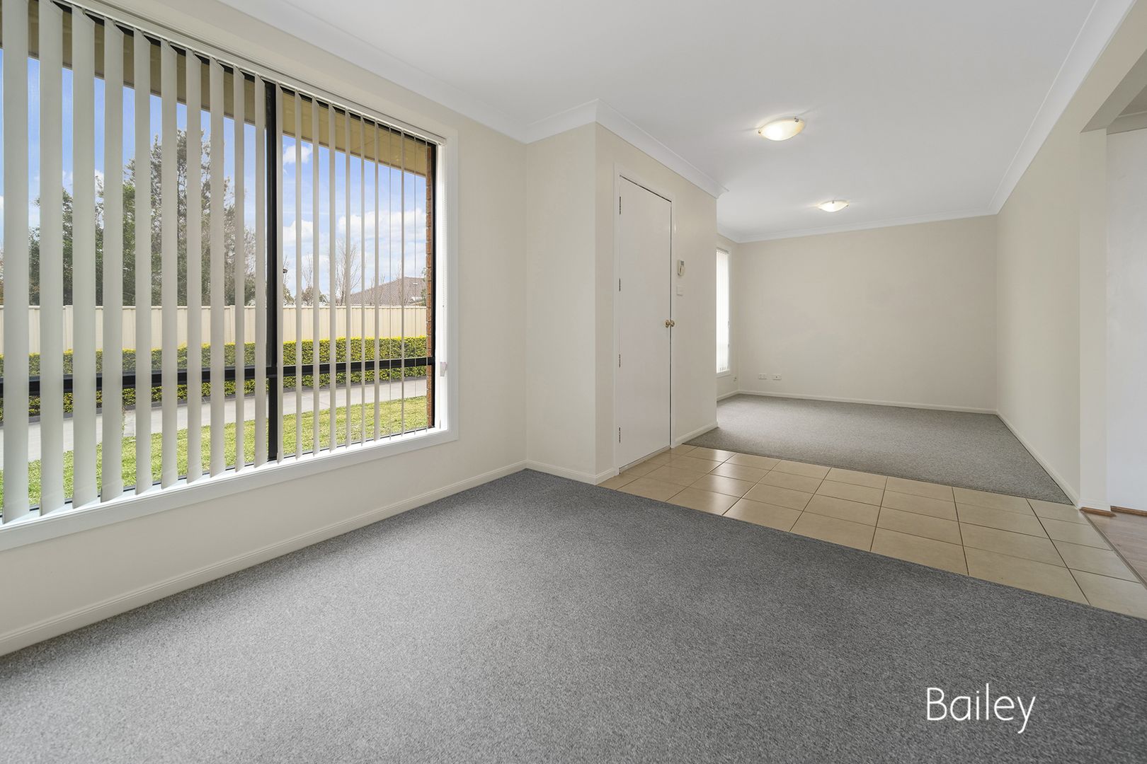 2/35 Sinclair Avenue, Singleton NSW 2330, Image 2