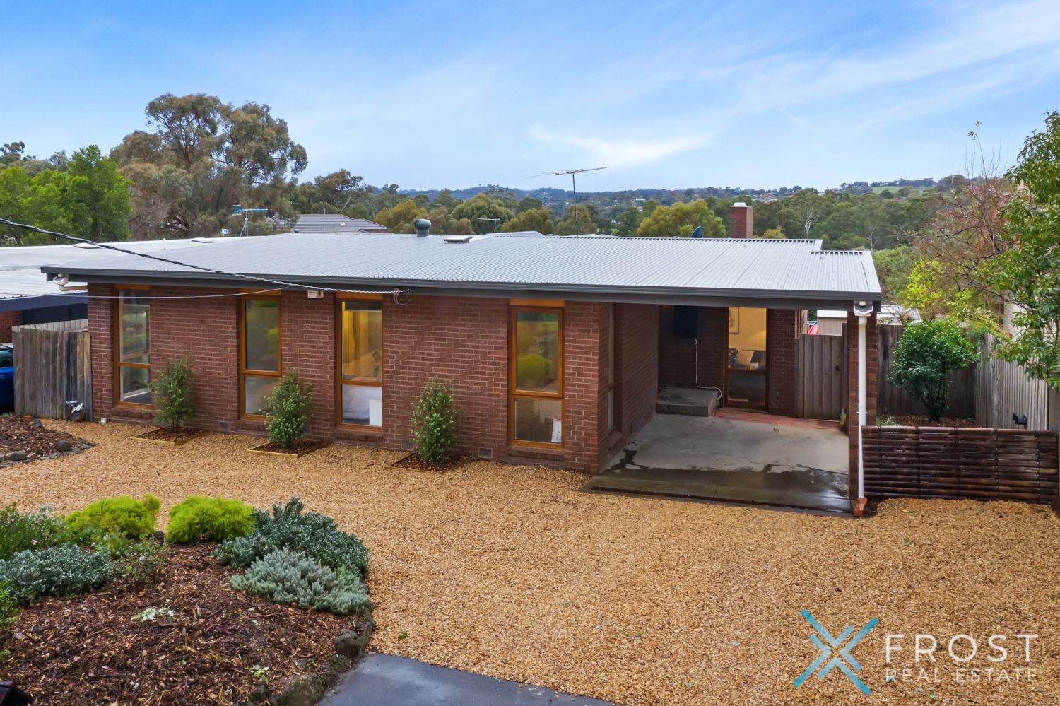 9 Rangeview Road, Diamond Creek VIC 3089, Image 2