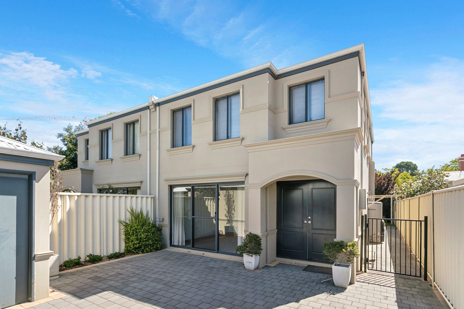 3 bedrooms Townhouse in 10C Joseph Street WEST LEEDERVILLE WA, 6007