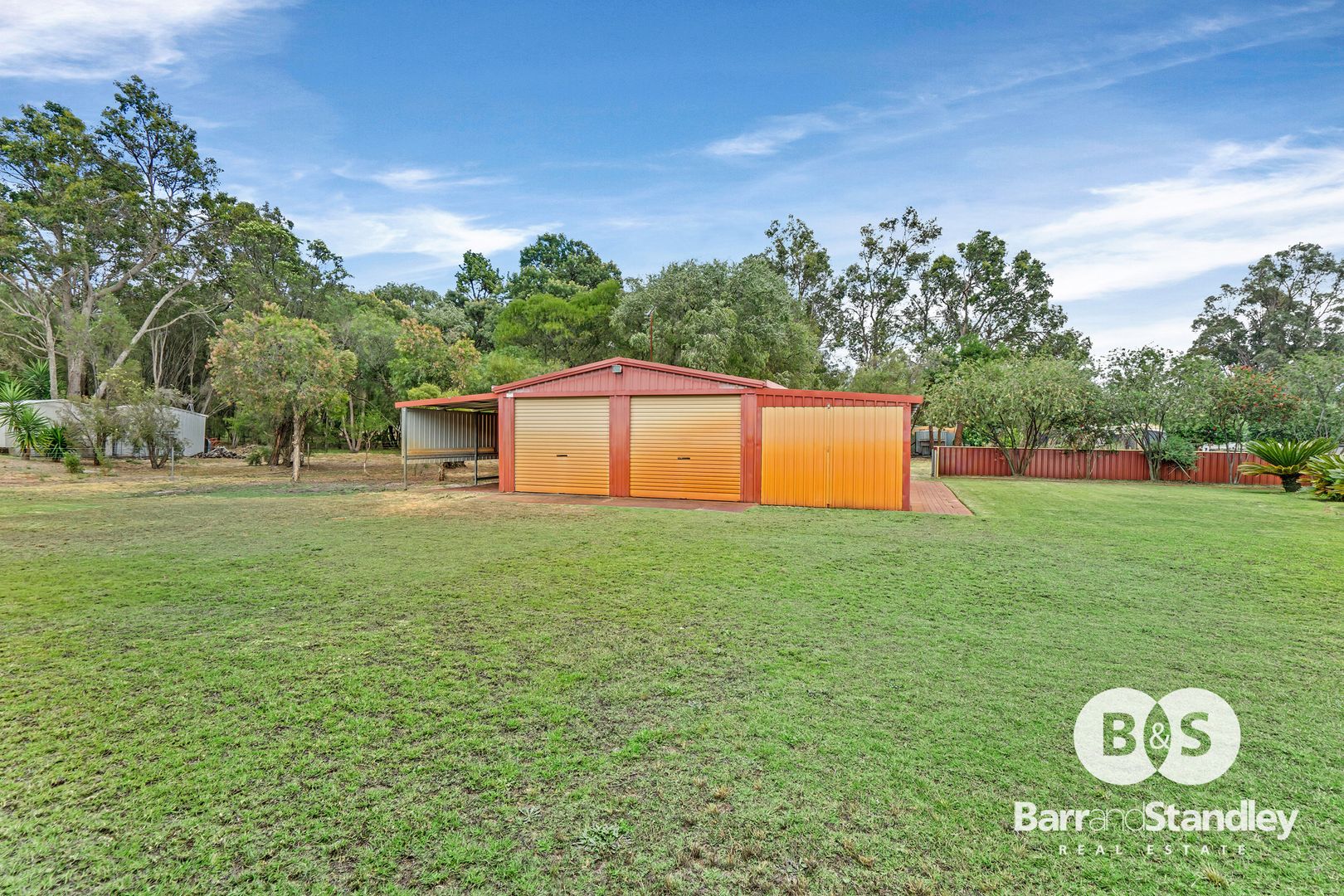 25 Spinnaker Drive, Leschenault WA 6233, Image 2