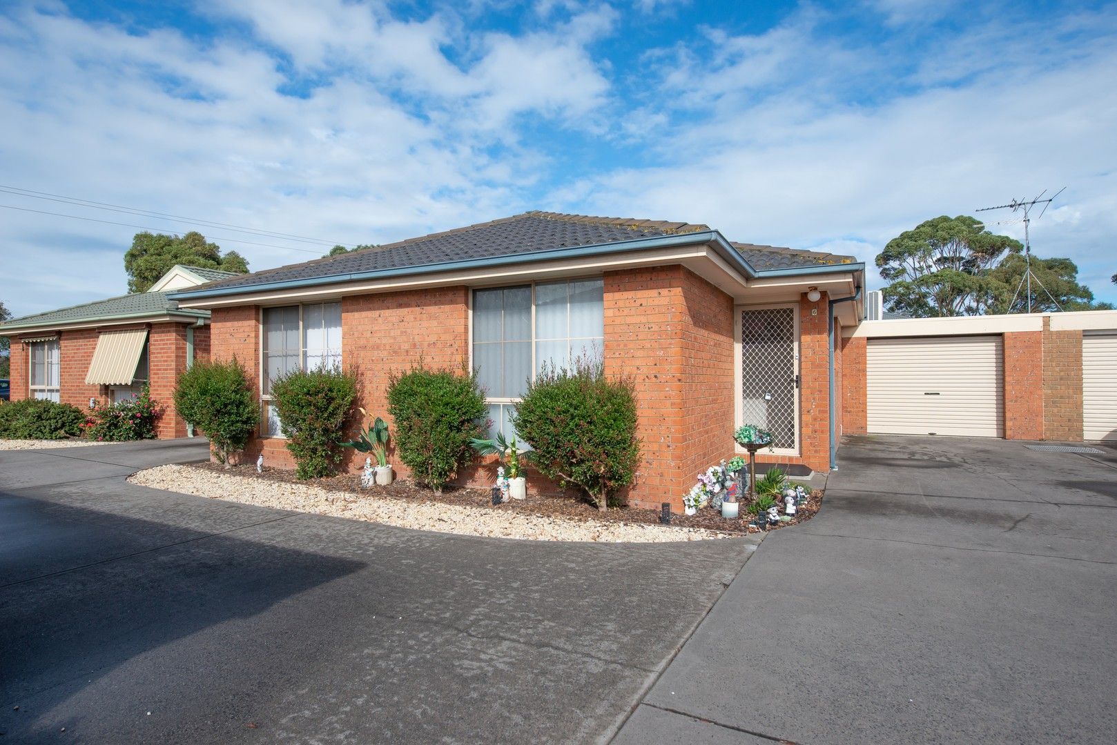 2 bedrooms Apartment / Unit / Flat in 6/25-27 South Dudley Road WONTHAGGI VIC, 3995