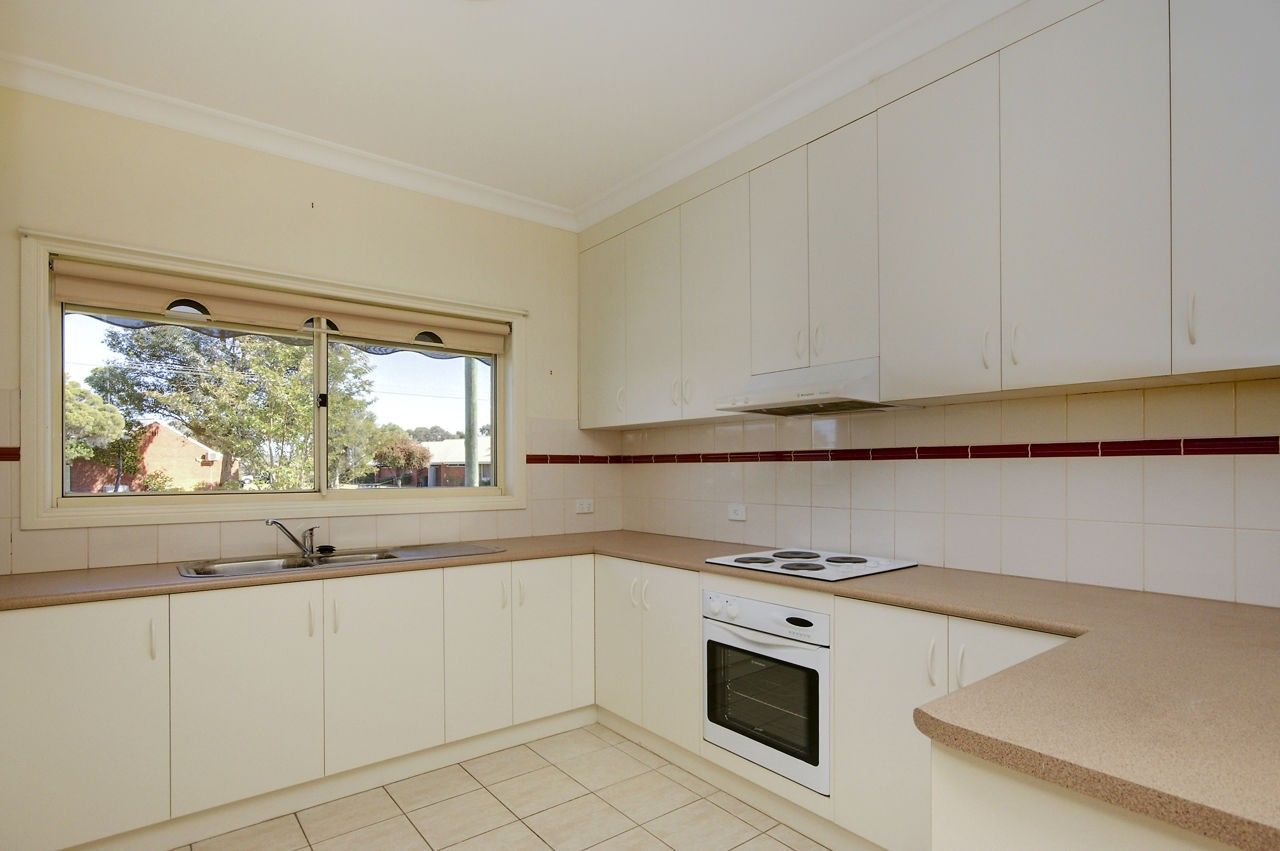 72 Macauley Street, Deniliquin NSW 2710 Townhouse For Rent Domain