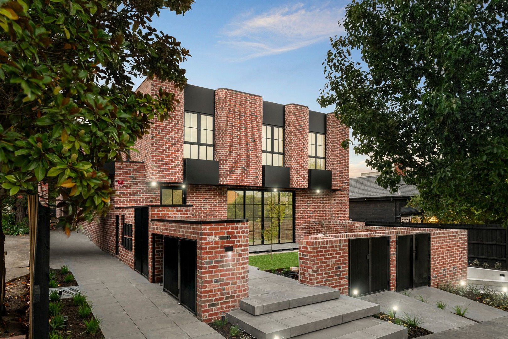 3 bedrooms Townhouse in 1/15 Hartington Street KEW VIC, 3101