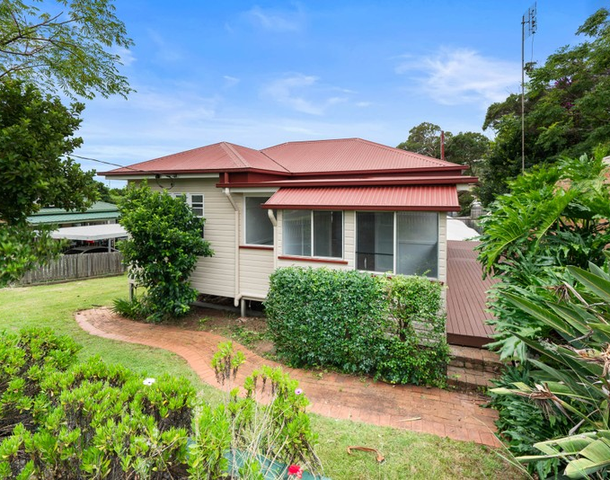 15-17 Adam Street, North Toowoomba QLD 4350