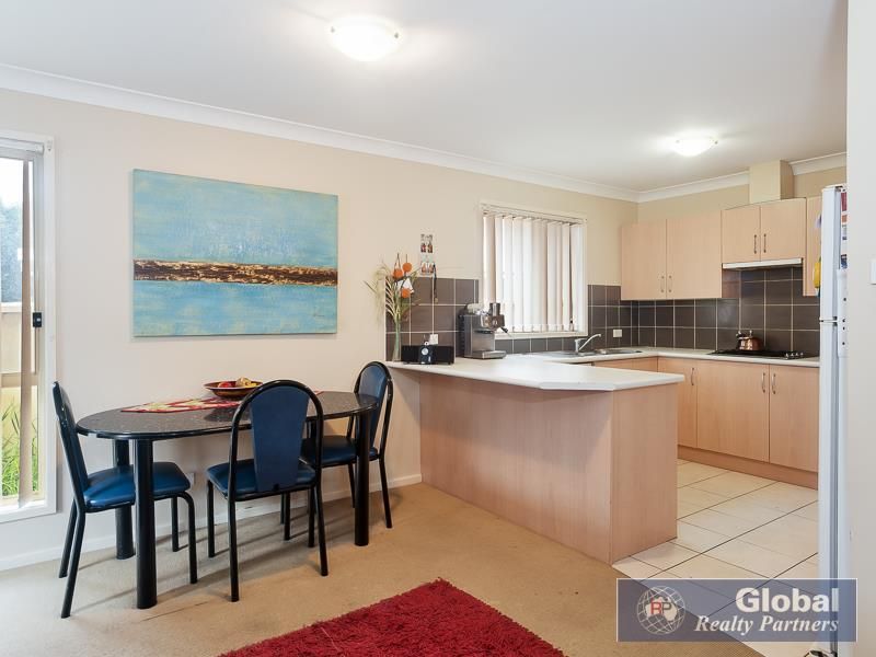 2/177 Kings Rd, New Lambton NSW 2305, Image 2