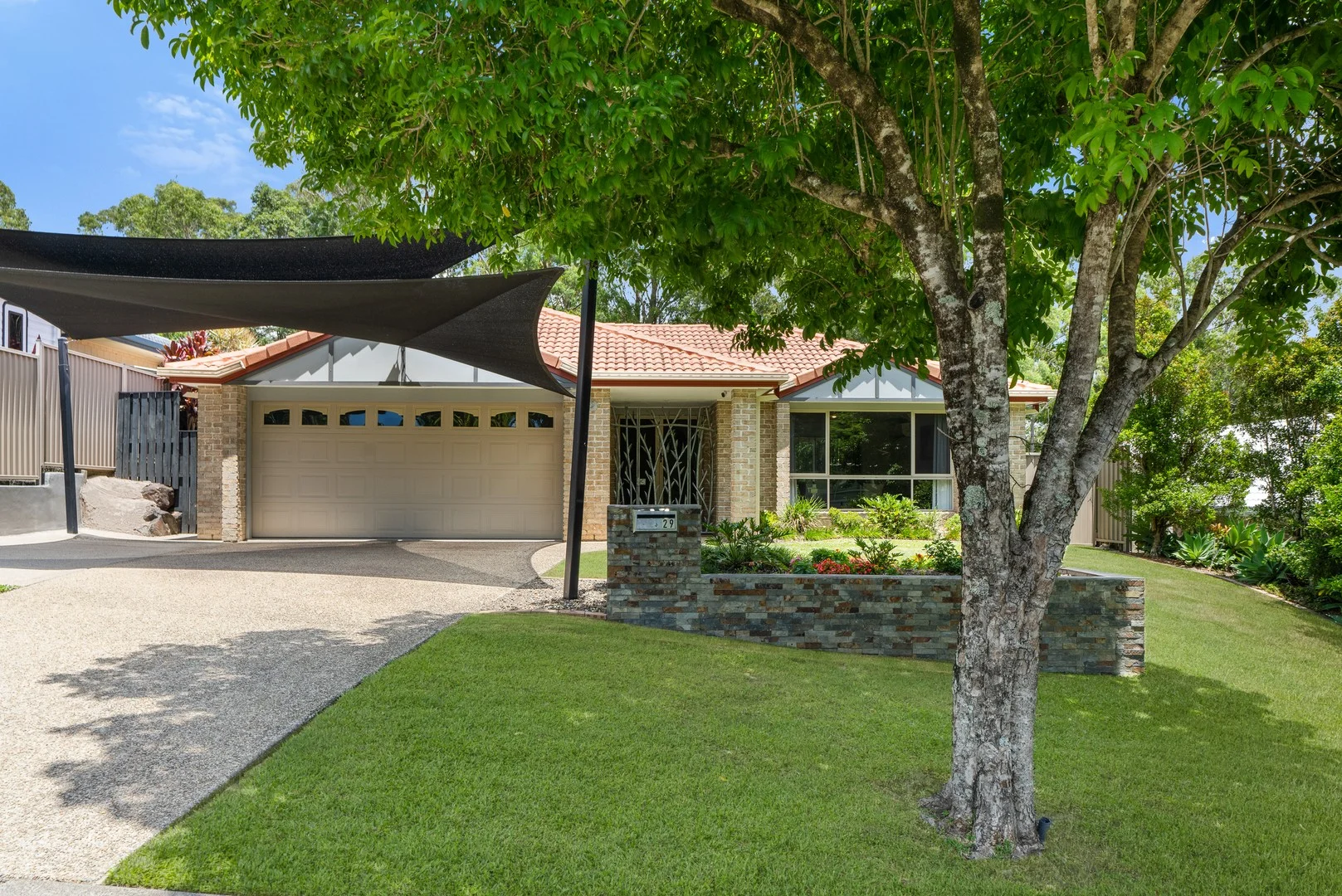 29 Hibertia Avenue, Elanora QLD 4221