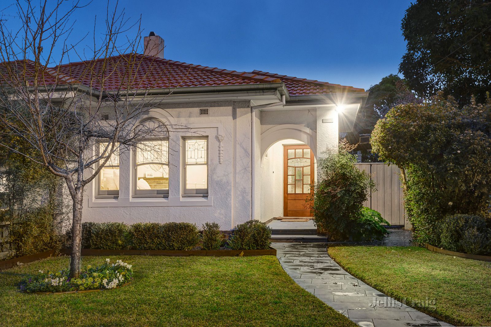 79 Waverley Road, Malvern East Property History & Address Research