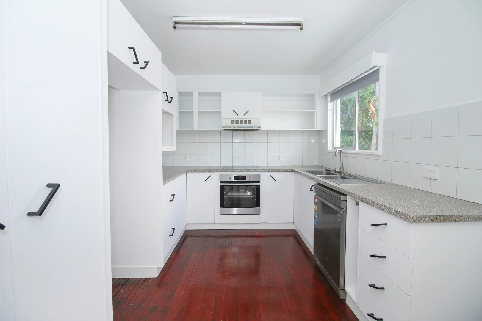 Additional image 3 of 327 Charles Street, Kirwan QLD 4817