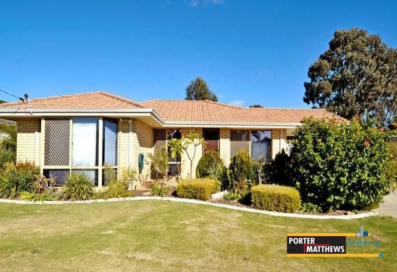 3 bedrooms House in 7 Penrose Court MADDINGTON WA, 6109