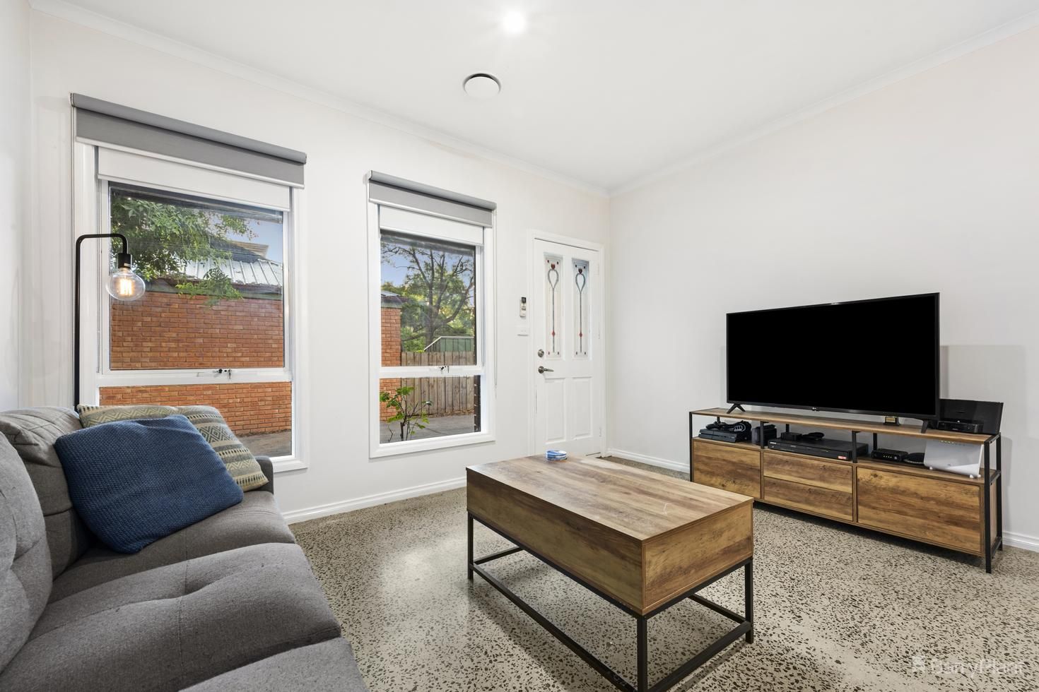 2/72 Henry Street, Eltham VIC 3095, Image 1