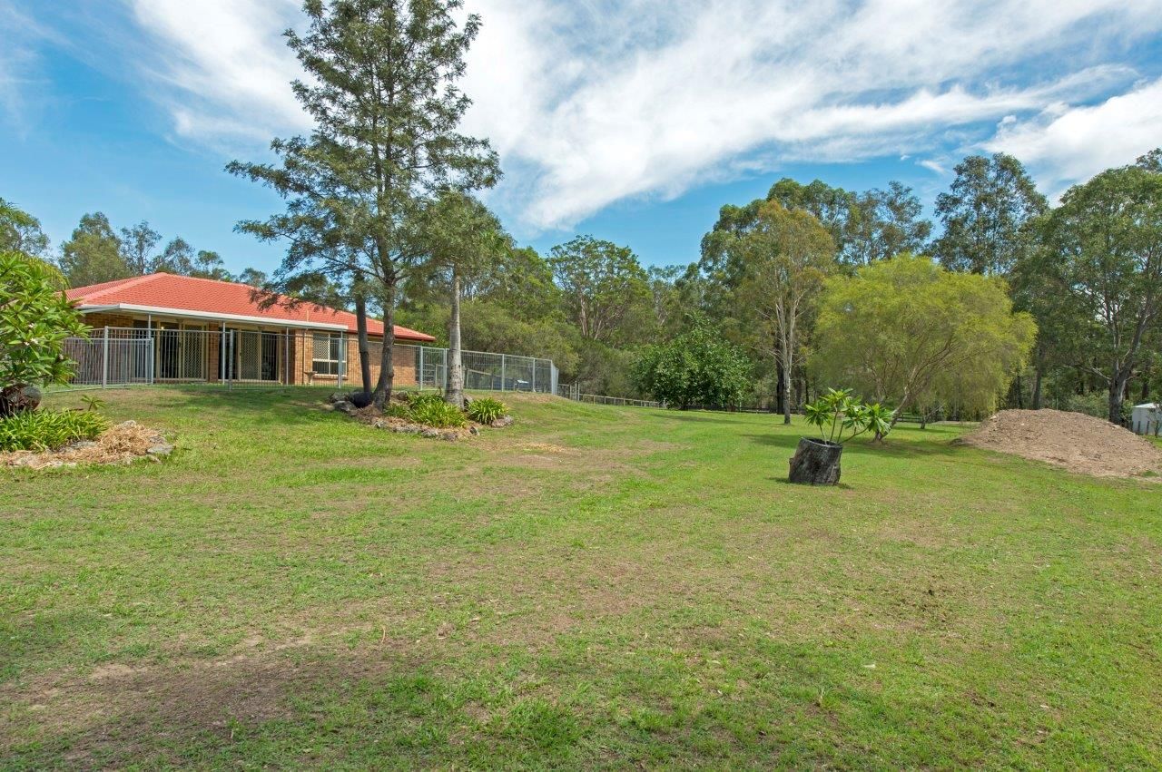 228-230 Buccan Road, Buccan QLD 4207, Image 2