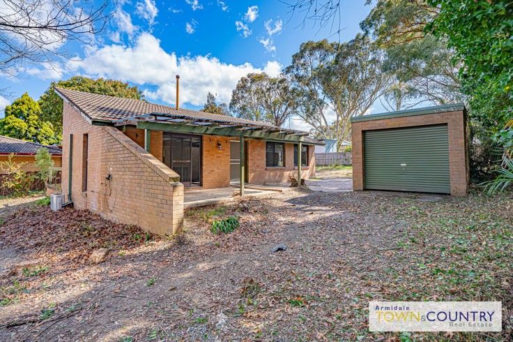 10 Sylvia Crescent, Armidale NSW 2350