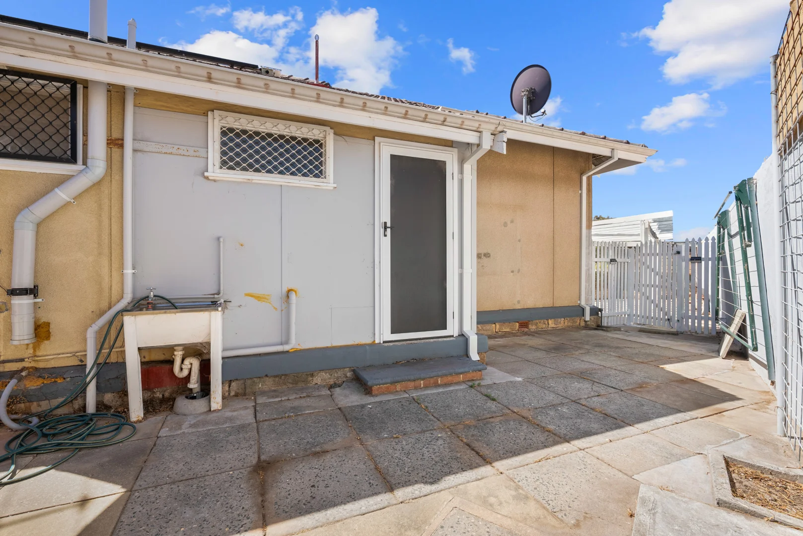 Additional image 13 of 1/133 Parkin Street, Rockingham WA 6168