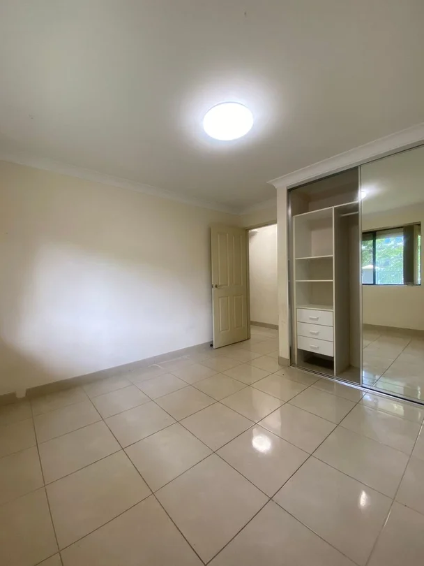 30/12-20 Lachlan Street, Liverpool NSW 2170