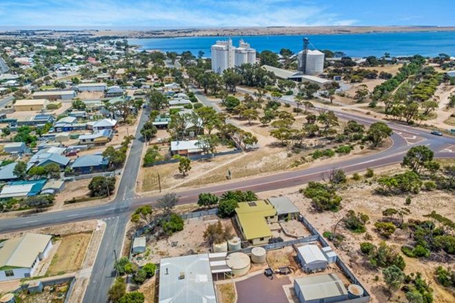 Picture of 2 Jubilee Road, STREAKY BAY SA 5680