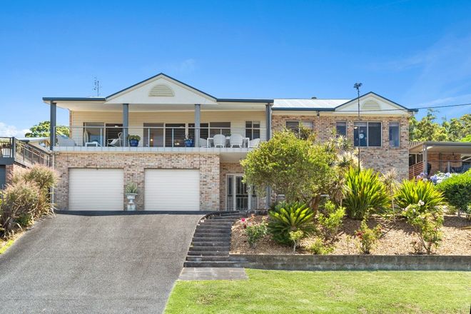 Picture of 39 Alkrington Avenue, FISHING POINT NSW 2283
